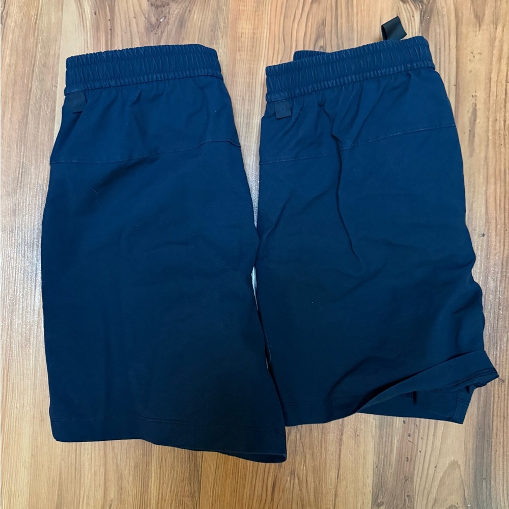 Bowline Short 5"
Stretch Cotton VersaTwill- True Navy - Picture 5 of 5